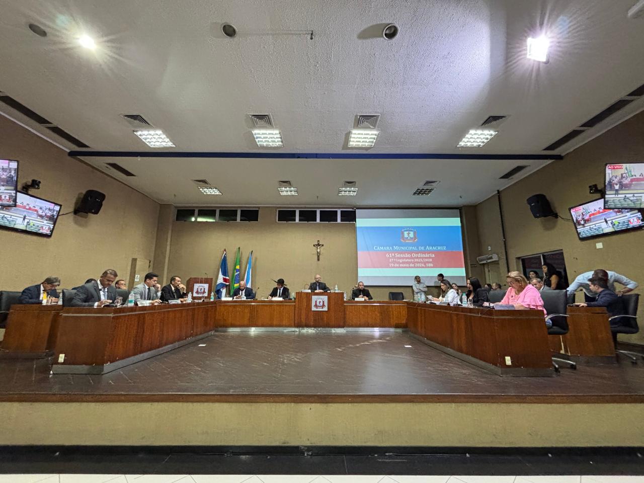 APROVADA APLICAÇÃO DE MULTA E SANÇÕES PARA QUEM FIZER DESCARTE IRREGULAR DE LIXO E ENTULHOS