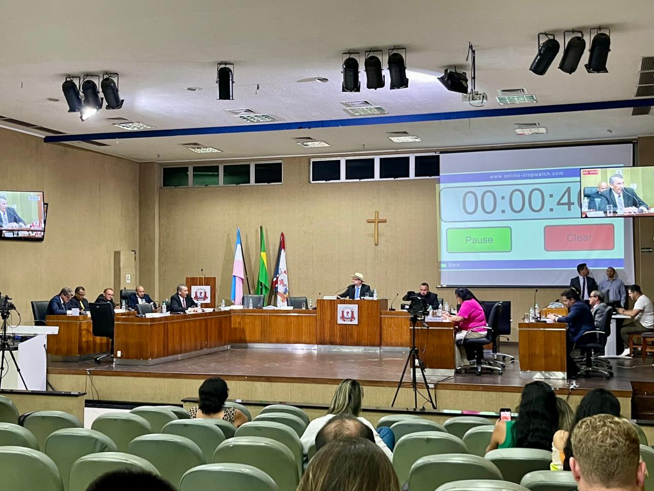 CÂMARA DE ARACRUZ REALIZA 34ª SESSÃO ORDINÁRIA DA LEGISLATURA 2025/2028