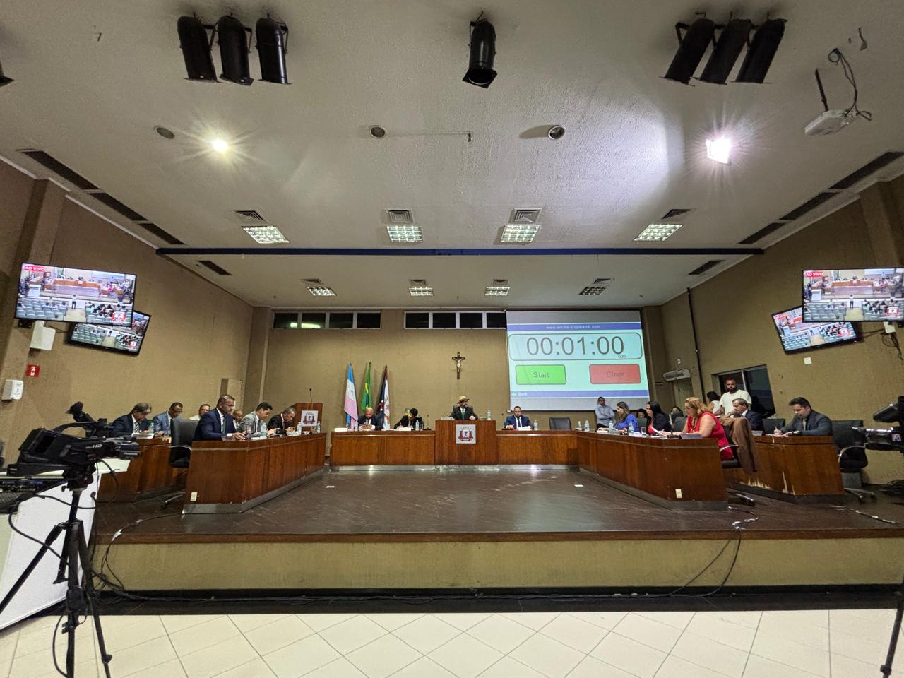 CÂMARA DE ARACRUZ REALIZA 52ª SESSÃO ORDINÁRIA DA LEGISLATURA 2025/2028