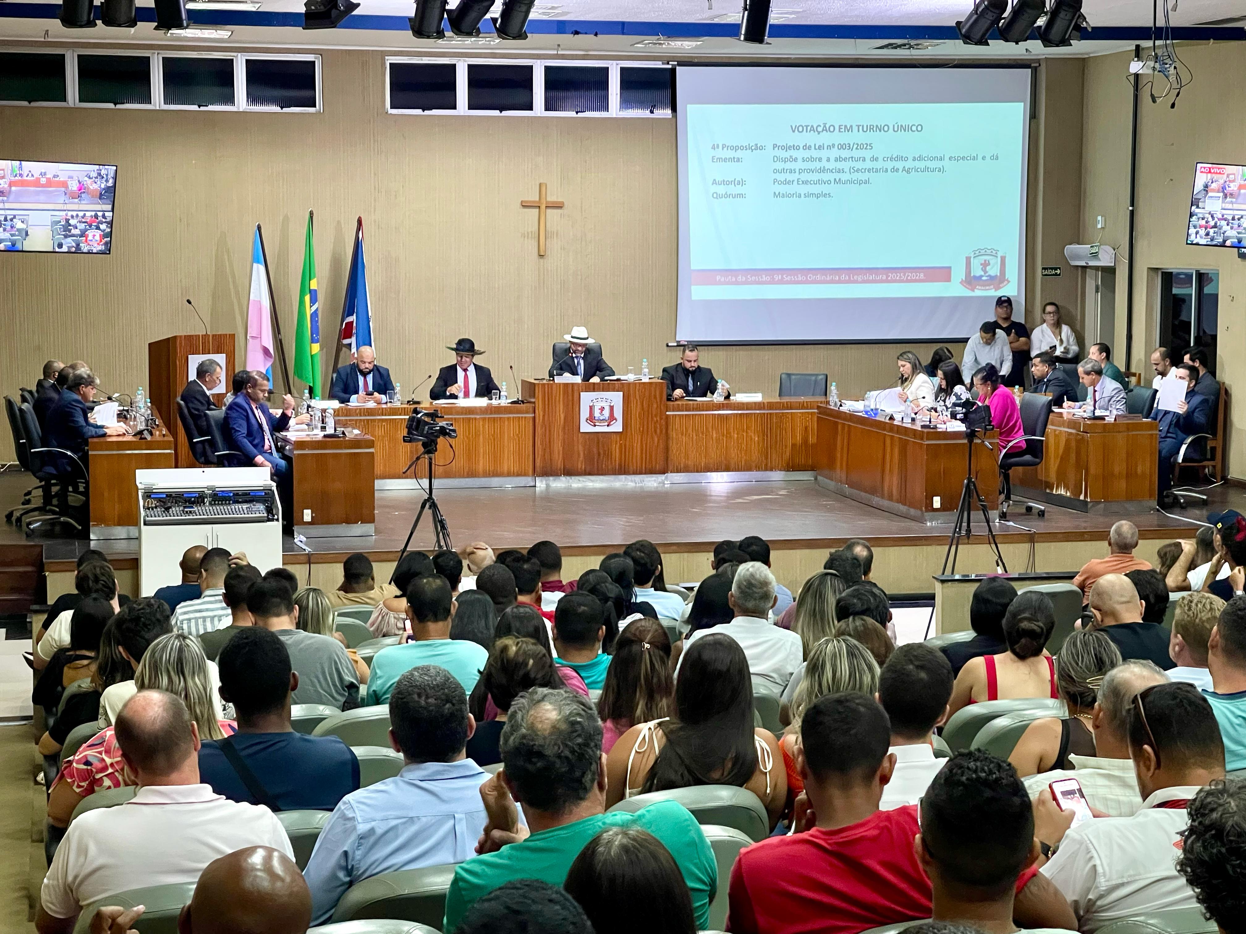 Câmara Municipal de Aracruz realiza 9ª Sessão Ordinária da Legislatura 2025/2028