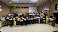 CÂMARA MUNICIPAL DE ARACRUZ REALIZA SESSÃO SOLENE EM HOMENAGEM AO DIA DO CORRETOR DE IMÓVEIS
