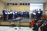 CÂMARA REALIZA SESSÃO SOLENE EM HOMENAGEM AOS 40 ANOS DA IGREJA MARANATA EM ARACRUZ