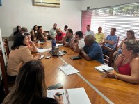 COMISSÃO DE DEFESA DO CIDADÃO BUSCA ESCLARECIMENTOS SOBRE CRITÉRIOS DE CONTRATAÇÃO DO GRUPO EJA/SEATRIUM
