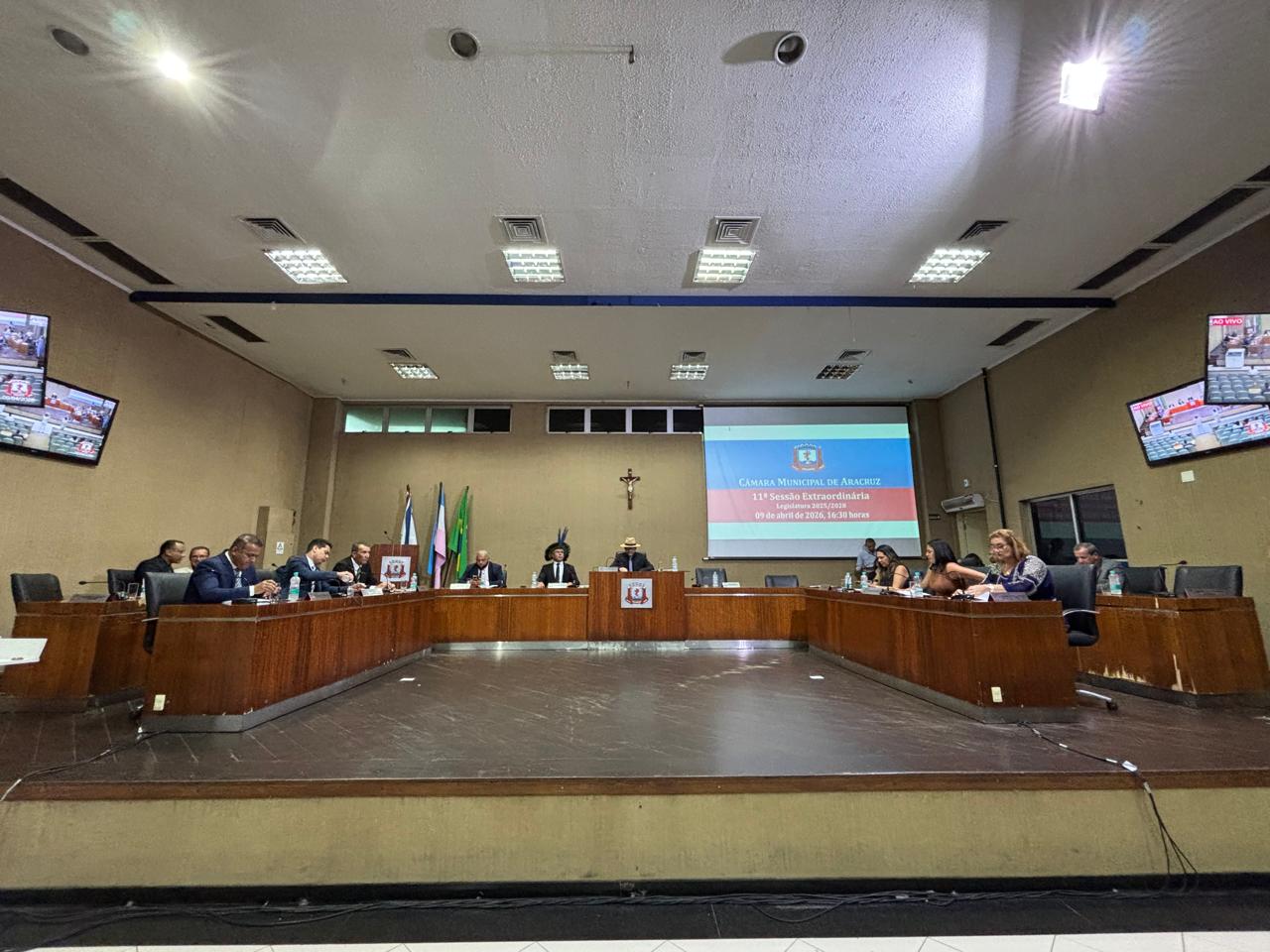 GRATIFICAÇÃO AOS PROFISSIONAIS DA ATENÇÃO PRIMÁRIA À SAÚDE É APROVADA EM SESSÃO EXTRAORDINÁRIA