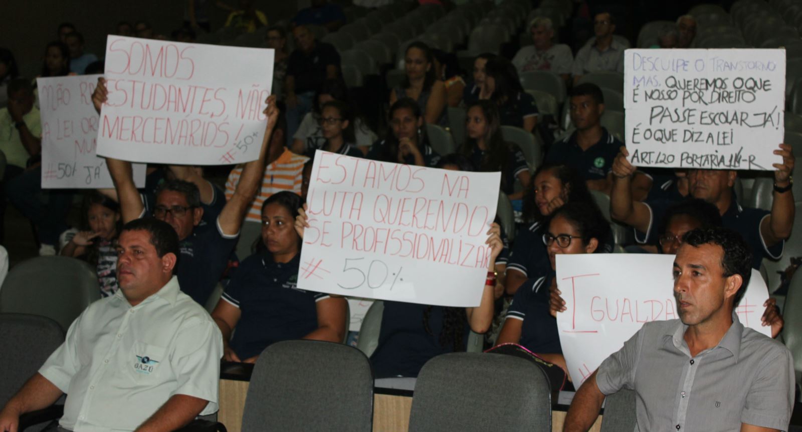 Passe-livre: estudantes têm benefício recuperado após participarem de sessão na Câmara de Aracruz