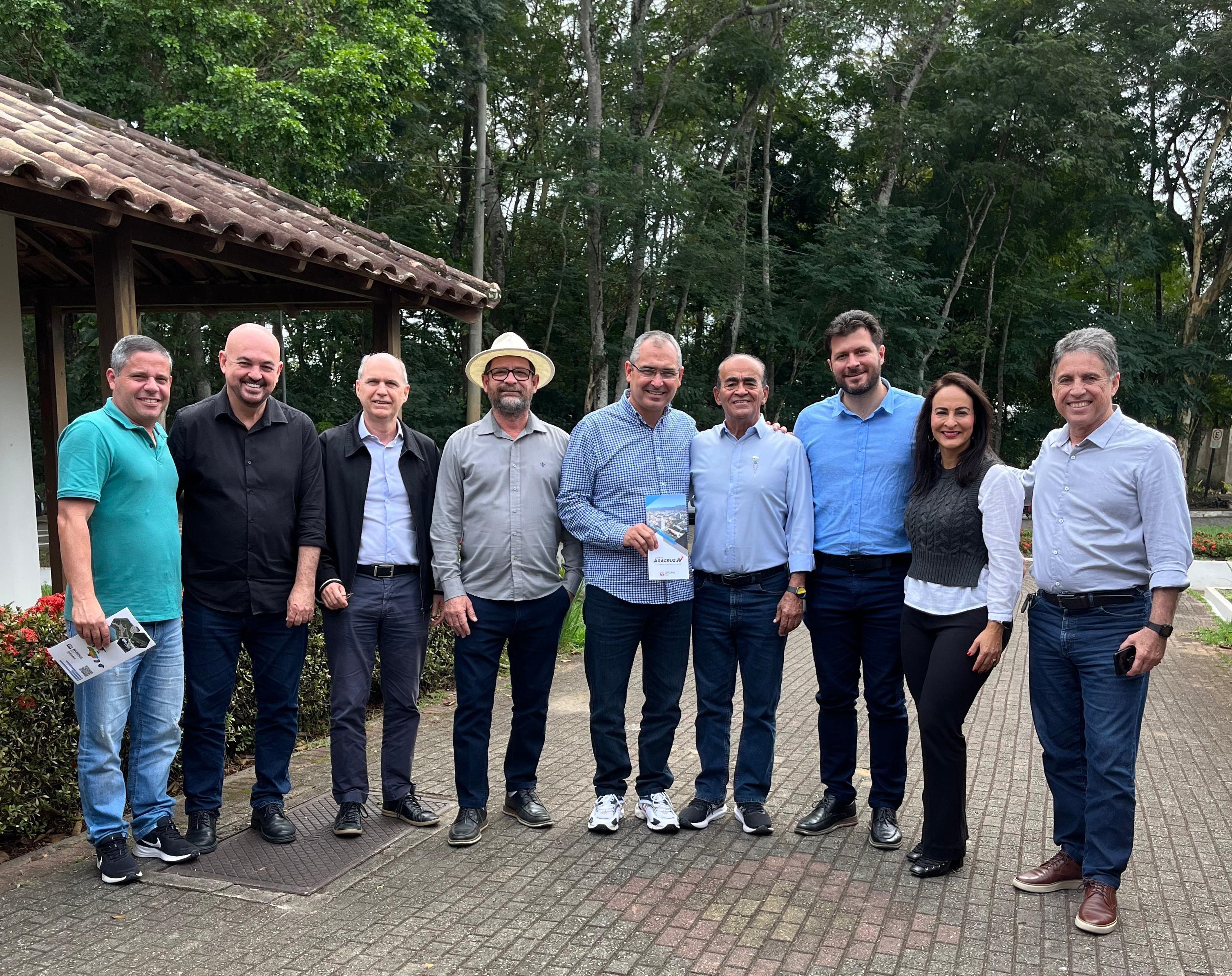 PREFEITO DE SÃO MATEUS VISITA AÇÕES E OBRAS ESTRUTURANTES EM ARACRUZ 
