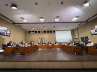 REAJUSTE DA TARIFA DO TRANSPORTE PÚBLICO DOMINA OS DEBATES DA 102ª SESSÃO ORDINÁRIA