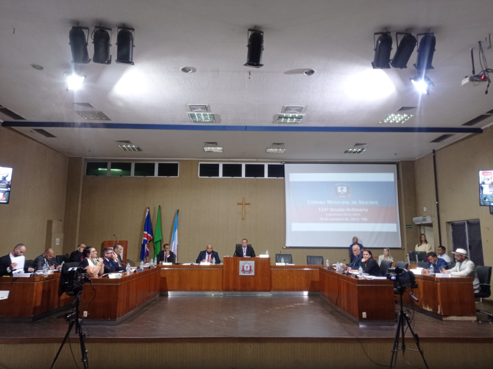 VEREADORES APROVAM PROJETO DO EXECUTIVO QUE CONCEDE SUBSÍDIO AO TRANSPORTE PÚBLICO EM 2024