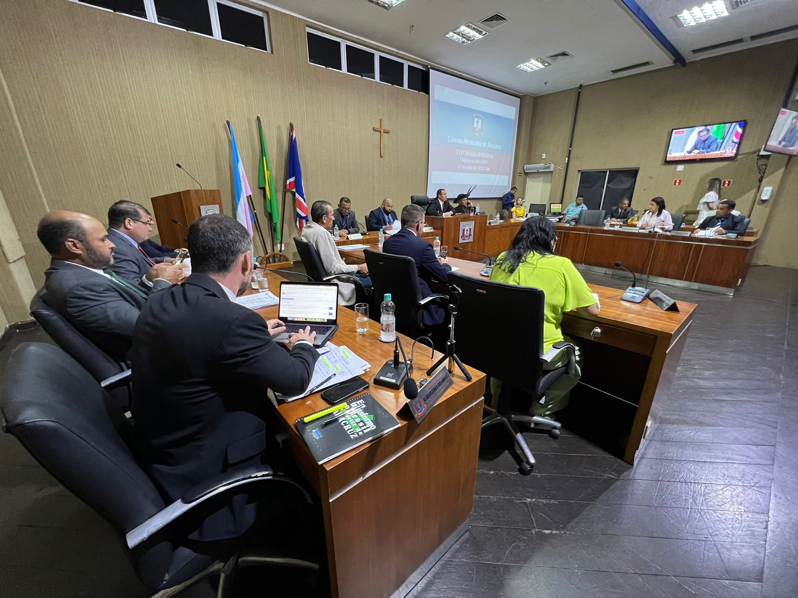 VEREADORES COBRAM DO EXECUTIVO ENVIO DO PROJETO DO PISO DA ENFERMAGEM