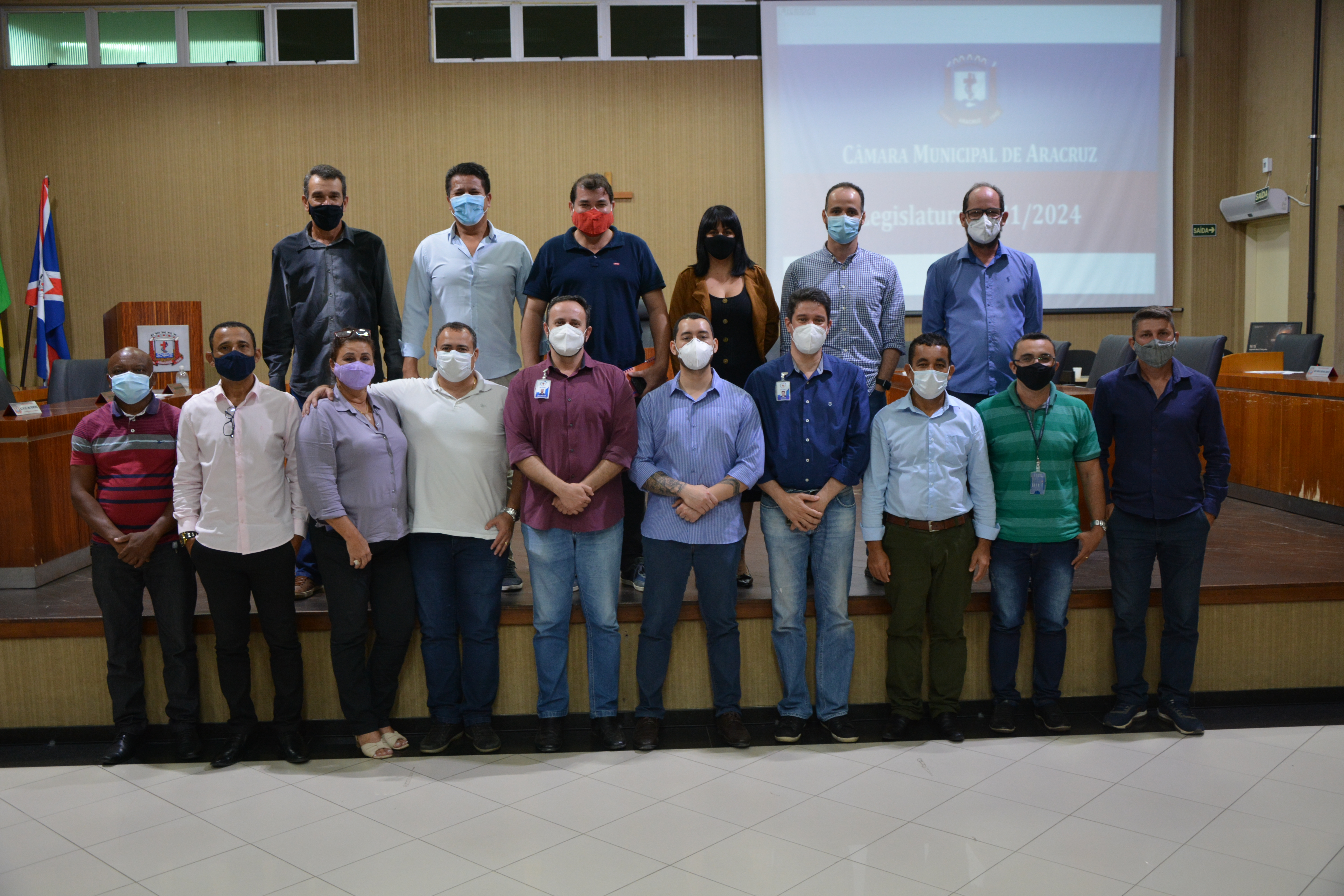 VEREADORES RECEBEM REPRESENTANTES DO NOVO CONSELHO CURADOR DO HOSPITAL SÃO CAMILO.