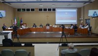 VEREADORES SE MANIFESTAM CONTRA O REAJUSTE NO CONTRATO DO SERVIÇO DE LIMPEZA